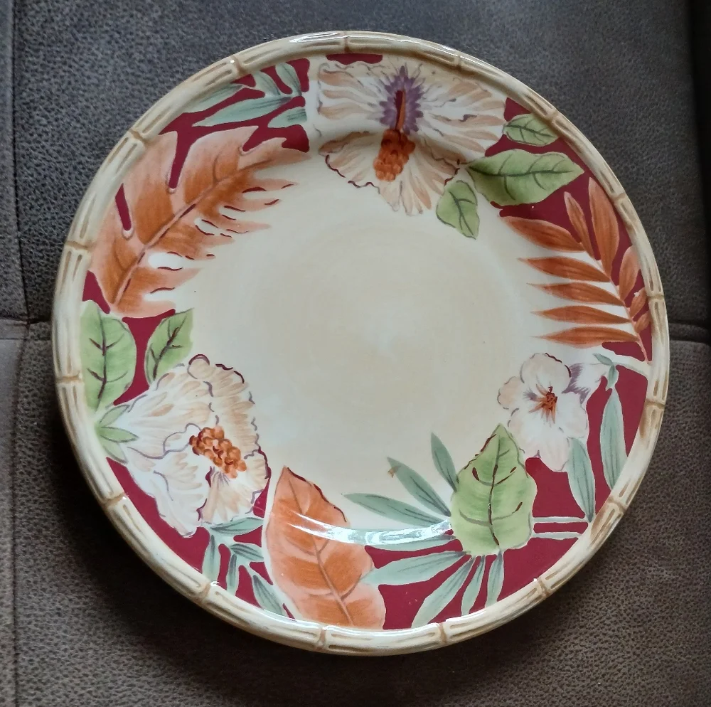 Home Trends Floral Dinner Plate with Bamboo Rim Burgundy, Cream And Green